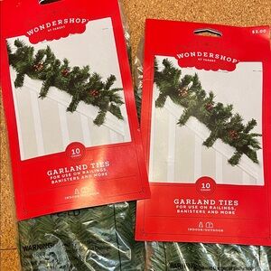 Wondershop Festive Green Garland Ties